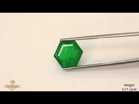 Emerald 6.71ct. (Super Luxury) video