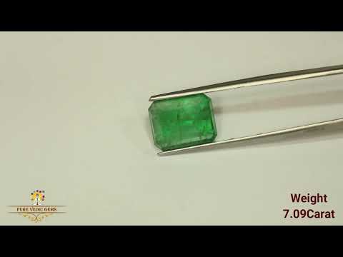 Emerald 7.09ct. (Super Luxury) video
