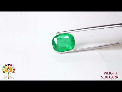 Emerald 5.30ct. (Luxury) video