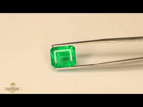 Emerald 6.44ct.On-Demand video