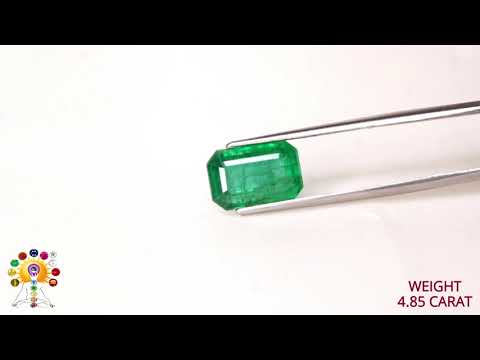Emerald 4.85ct. (Luxury) video